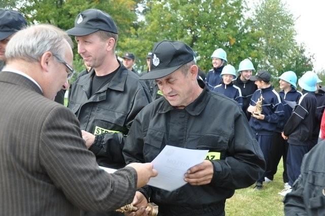 Gmina Świdnica: Dziewczyny z Burkatowa najlepsze! (zobacz zdjęcia)