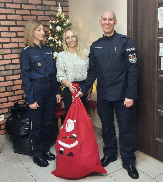 Policjanci z Sieradza „Pomagają odzyskać nadzieję, tam gdzie jej nie ma…”