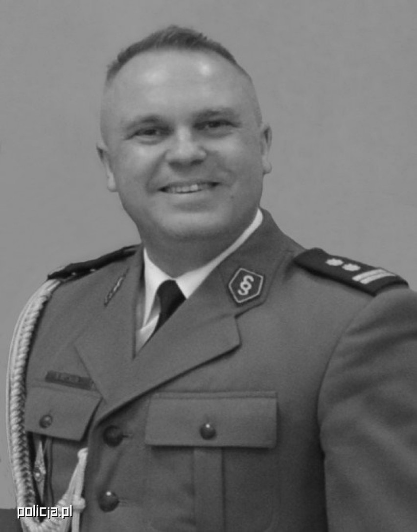 Na wieczną służbę odszedł mł. insp. Sławomir Becker, komendant Komisariatu Policji w Gdyni Oksywiu