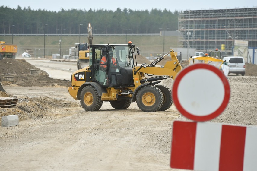 Leszno. Nowe drogi w mieście gotowe. Strefa IDEA ma mały ring [ZDJĘCIA]