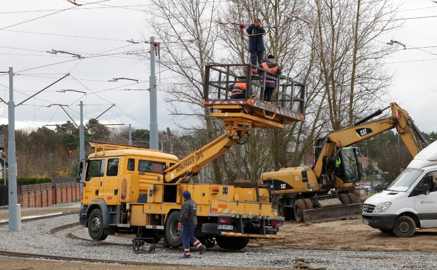 Przebudowa sieci tramwajowej przy ul. Konstytucji 3 Maja w...