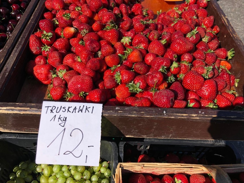 WRZEŚNIA: Co tam na targu? Przegląd i ceny