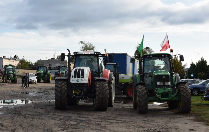 Zbąszyń: Rolnicy z gminy Zbąszyń, dołączyli do ogólnopolskiego protestu - 7 października 2020 [Zdjęcia]
