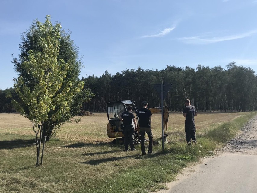 Gmina Lwówek: Kolejne odkrycie w powiecie! Grupa POMOST odnalazła szczątki niemieckich żołnierzy