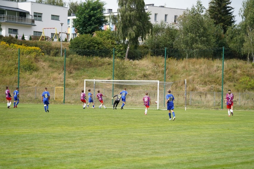 Juniorzy MKS-u Debrzno dzielnie walczyli z Arką Gdynia