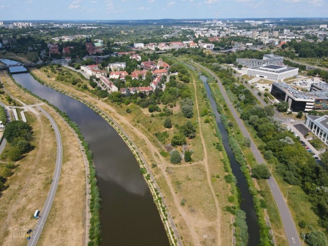 Budowa mostów nad Wartą i Kanałem Ulgi rozpocznie się w tym roku, teraz teren będą badać archeolodzy