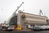 Gdynia: Orły znów zdobią Dworzec Morski [zdjęcia]