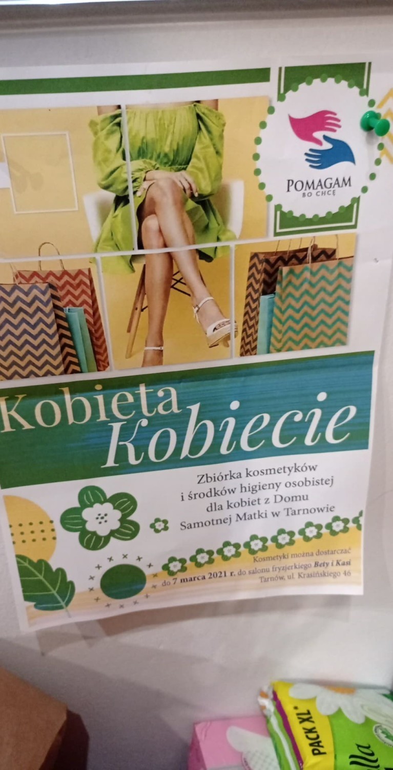 Zbiórka kosmetyków dla kobiet przebywających w Domu Samotnej...