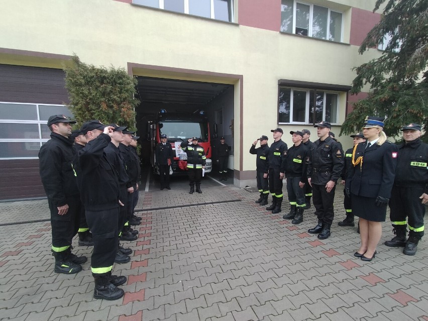 Awanse zawodowe strażaków z Wągrowca. Kto je otrzymał? 