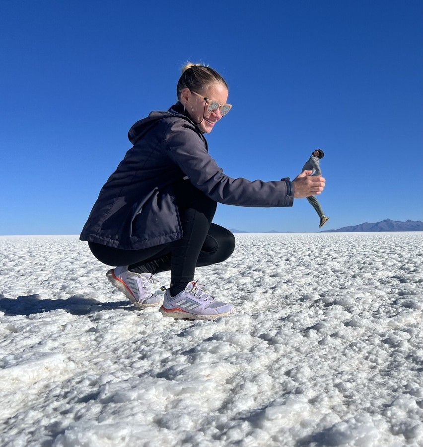 Salar de Uyuni stwarza okazję do robienia niezwykłych zdjęć.