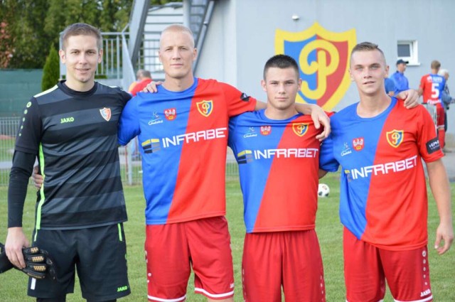 od lewej: Karol Herman, Daniel Chmielnicki, Oliwier Kin i Kuba Szołdra z Polonii Chodzież