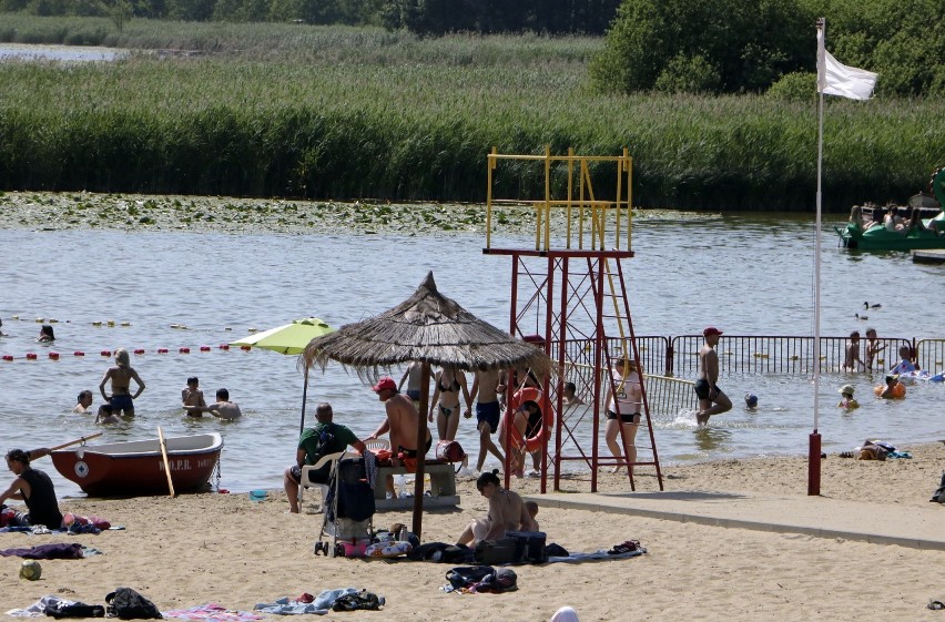 Wstęp na plażę miejską MORiW-u nad Rudnikiem w Grudziądzu...