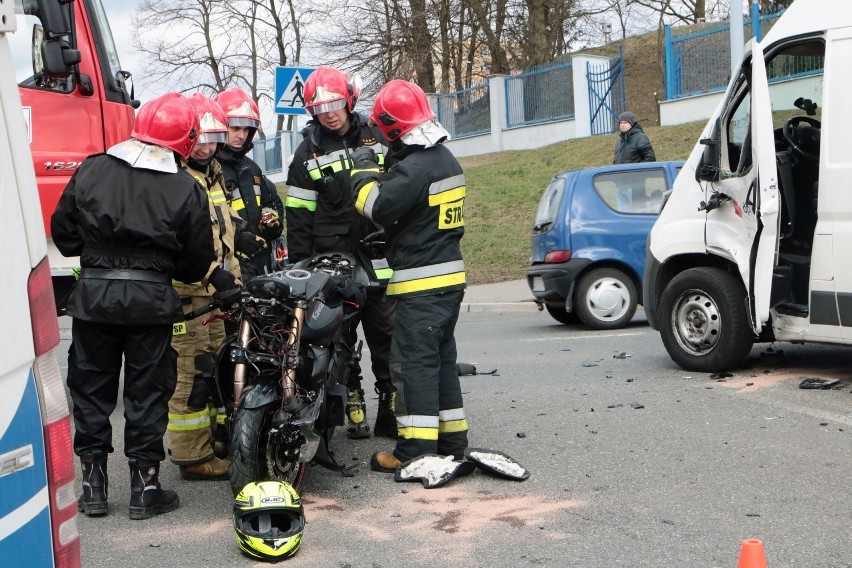 Wypadek na Strzemięcinie w Grudziądzu. Motocykl zderzył się...