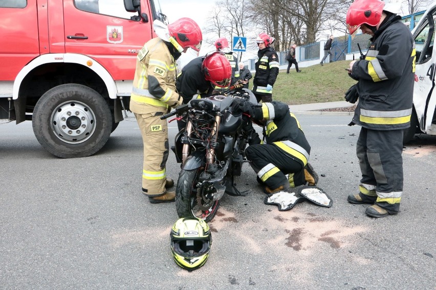Wypadek na Strzemięcinie w Grudziądzu. Motocykl zderzył się...