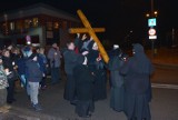 Droga krzyżowa w Rydułtowach i Pszowie: Mieszkańcy modlili się na ulicach miast