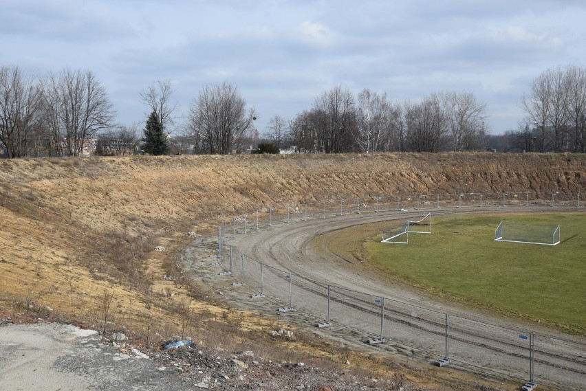 Stadion OSiR Skałka w Świętochłowicach.  Zobacz kolejne...