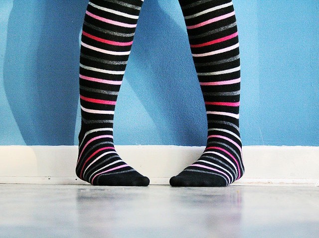 Źródło: http://commons.wikimedia.org/wiki/File:Colourful_socks.jpg