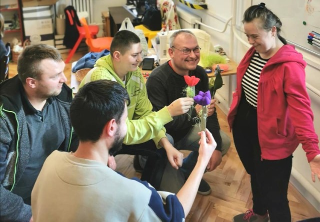 Własnoręcznie wykonane przez podopiecznych Zakładu Aktywizacji Zawodowej w Balcerowie są nie tylko piękne, ale i trwałe