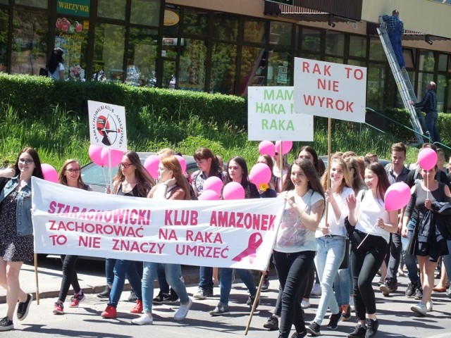 W marszu liczny był udział młodzieży ze starachowickich szkół średnich, szczególnie Zespołu Szkół zawodowych nr 1