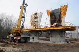 Most w Toruniu. Kolejny rok budowy nowego mostu przed nami [ZDJĘCIA]