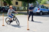 Uczniowie Szkoły Podstawowej numer 19 imienia Ireny Sendlerowej w Kielcach zdawali egzamin na kartę rowerową. Zobaczcie zdjęcia i film