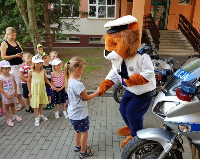 Lew Leon odwiedził dzieci z Miejskiego Przedszkola Nr 3 w Puławach