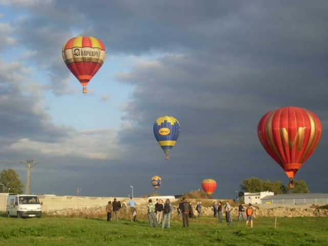 Dolsk: balony latały nad okolicą. I Balonowe Mistrzostwa Świata Kobiet [FILM]