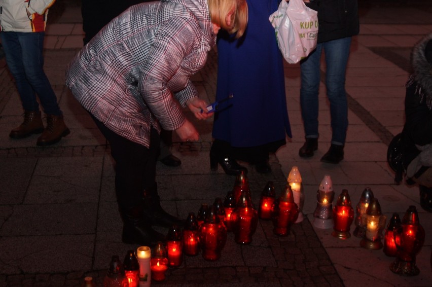 Kaliszanie oddali cześć Pawłowi Adamowiczowi, tragicznie...