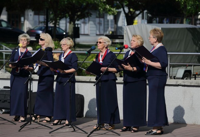 Happening artystyczny OEA w Piotrkowie