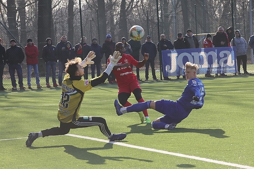 KKS Kalisz - Widzew Łódź. Bardzo długa historia potyczek kalisko-łódzkich. ZDJĘCIA