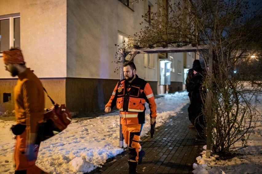 Wstrząsające sceny w bloku przy Pestalozziego rozegrały się...