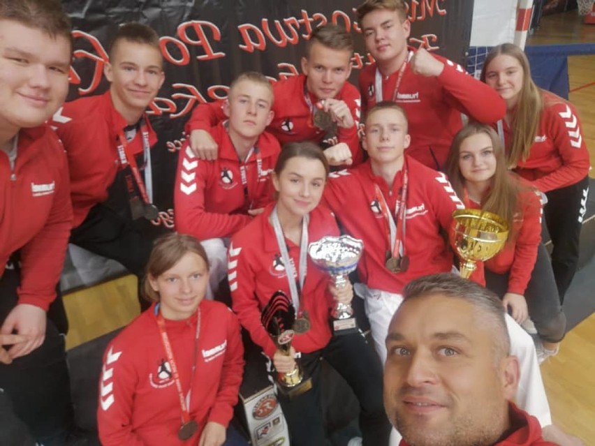 Mistrzowski udział Karate Team Oborniki w zawodach w Stargardzie