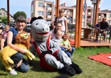 Wieruszowskie czytanie na spontanie cieszy się zainteresowaniem dzieci i rodziców ZDJĘCIA