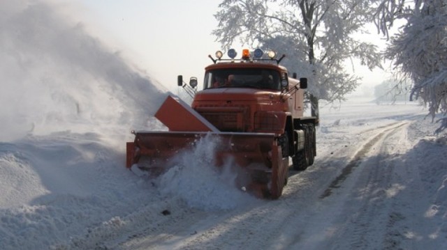 Trzy firmy będą dbać o stan dróg w zimę