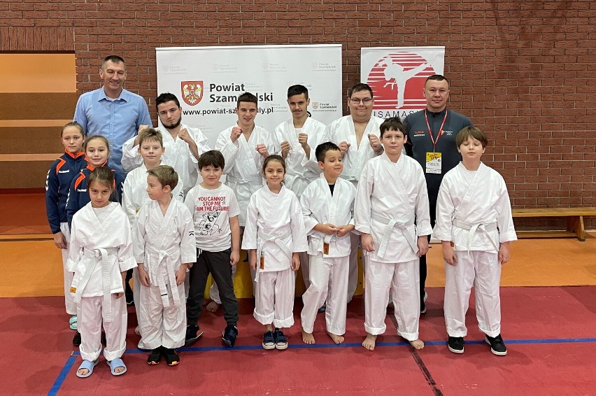 Karatecy z Obornickiego Klubu Karate wzięli udział w zawodach w Szamotułach 