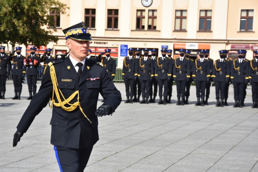 Uroczystość nadania sztandaru Państwowej Straży Pożarnej w Wągrowcu [ZDJĘCIA] 