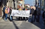 Mieszkańcy Nakła wyszli protestować. Organizacja ruchu w centrum miasta wciąż budzi kontrowersje [zdjęcia]
