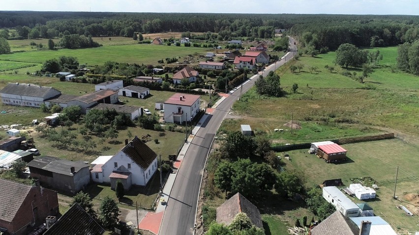 Drogowcy uporali się szybko z przebudową drogi nad Zalew Szczeciński [ZDJĘCIA]  