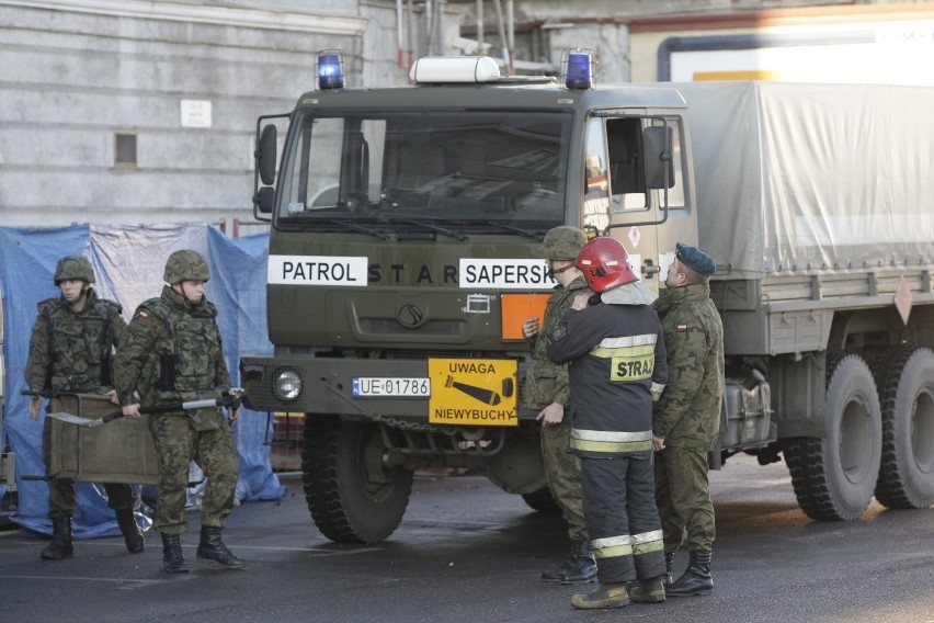 Rawicz. Droga ekspresowa S5. Podczas prac budowlanych znaleziono niewybuch. Droga zamknięta pomiędzy węzłami Bojanowo i Rawicz