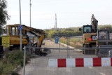 Trwa budowa ulicy Szybowcowej na byłym lotnisku w Legnicy, zdjęcia i video