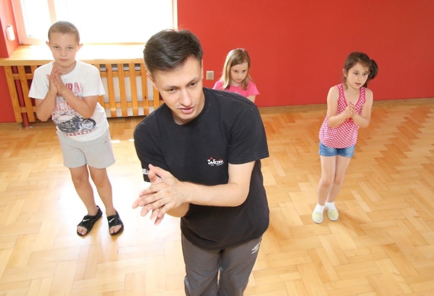 Zajęcia wakacyjne dla dzieci i dorosłych w kieleckim Domu Kultury "Zameczek"
