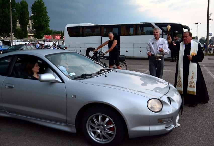 Święcenie samochodów w Lublinie