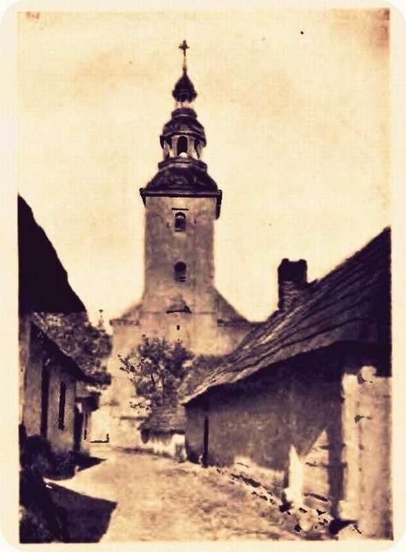 Kościół w Mrzygłodzie na starych pocztówkach.