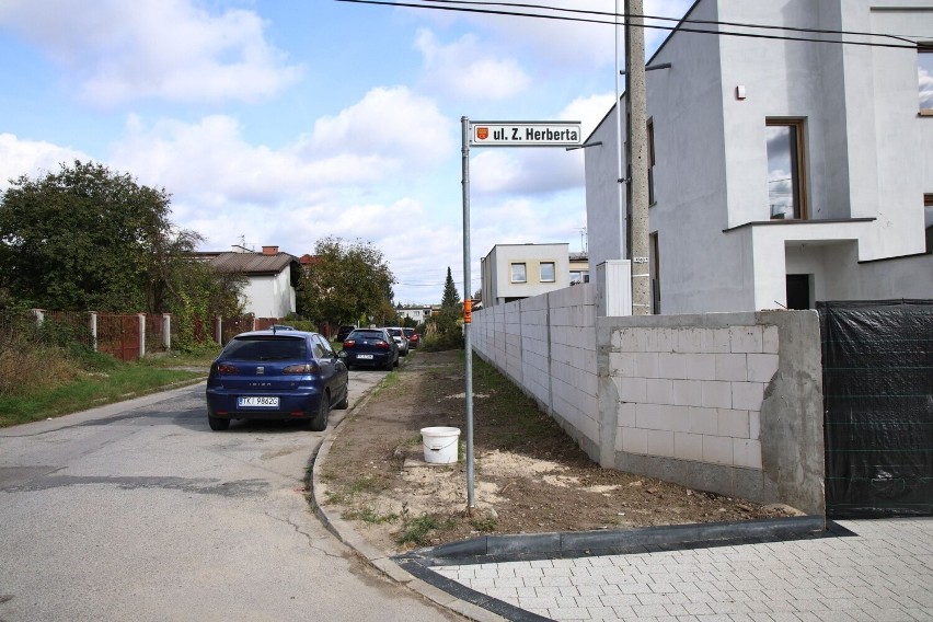 Mieszkańcy mają dość remontu ulicy Szczecińskiej w Kielcach. Na sąsiednich ulicach jest za duży ruch   