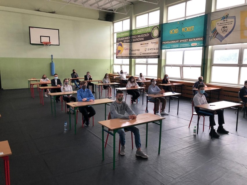 Egzamin ósmoklasistów w Jastrzębiu-Zdroju