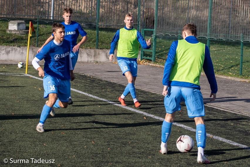 Grały rezerwy Błękitnych. Pięć goli w Stargardzie. Czas na derby powiatu stargardzkiego