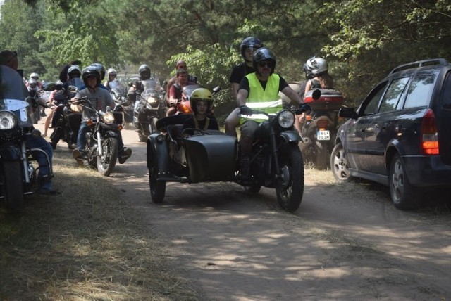 Tradycyjnie już nie zabraknie parady motocykli z Konopnicy do Wielunia. Jak co roku odbędzie się w sobotę. Tak było w 2022 roku
