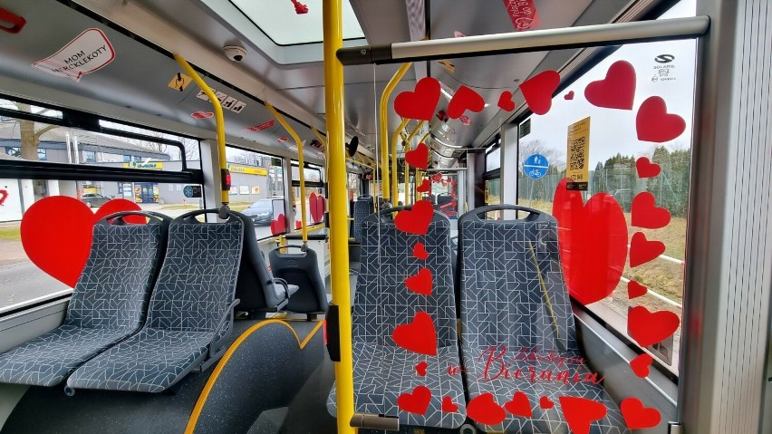 Walentynkowy autobus kursuje na trasie Bieruń - Tychy. Jest...