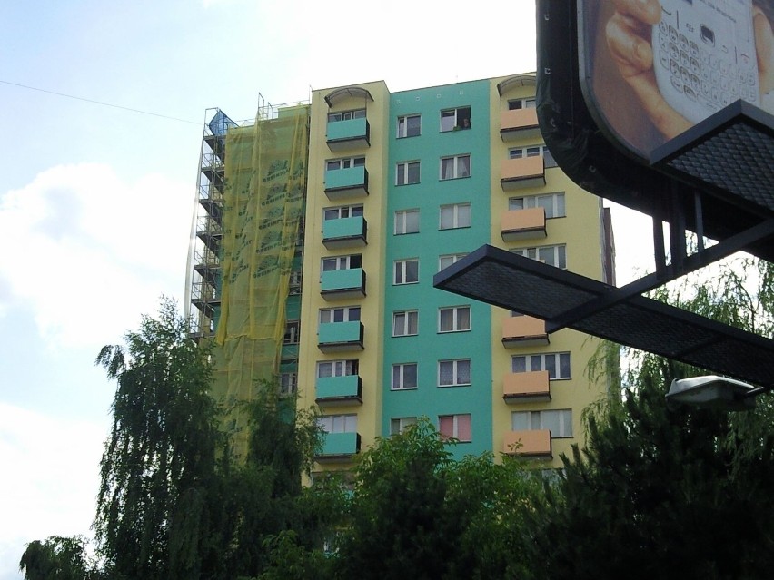 Blok przy ul. Dąbrowskiego i Wincentego Pola w Rzeszowie