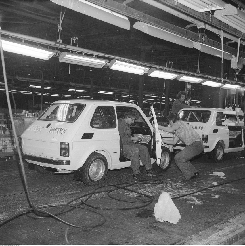 Końcowy etap produkcji Fiatów 126.
